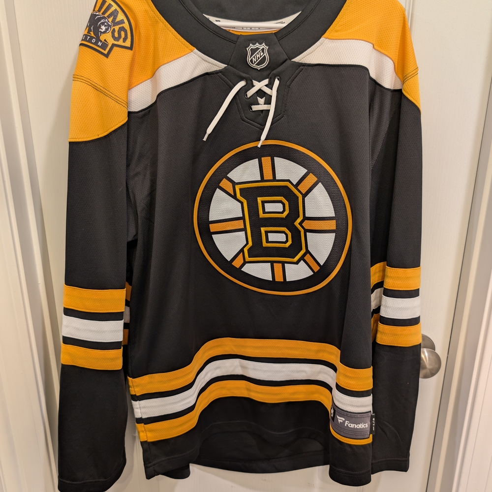 Boston Bruins Fanatics Jersey Black and Gold